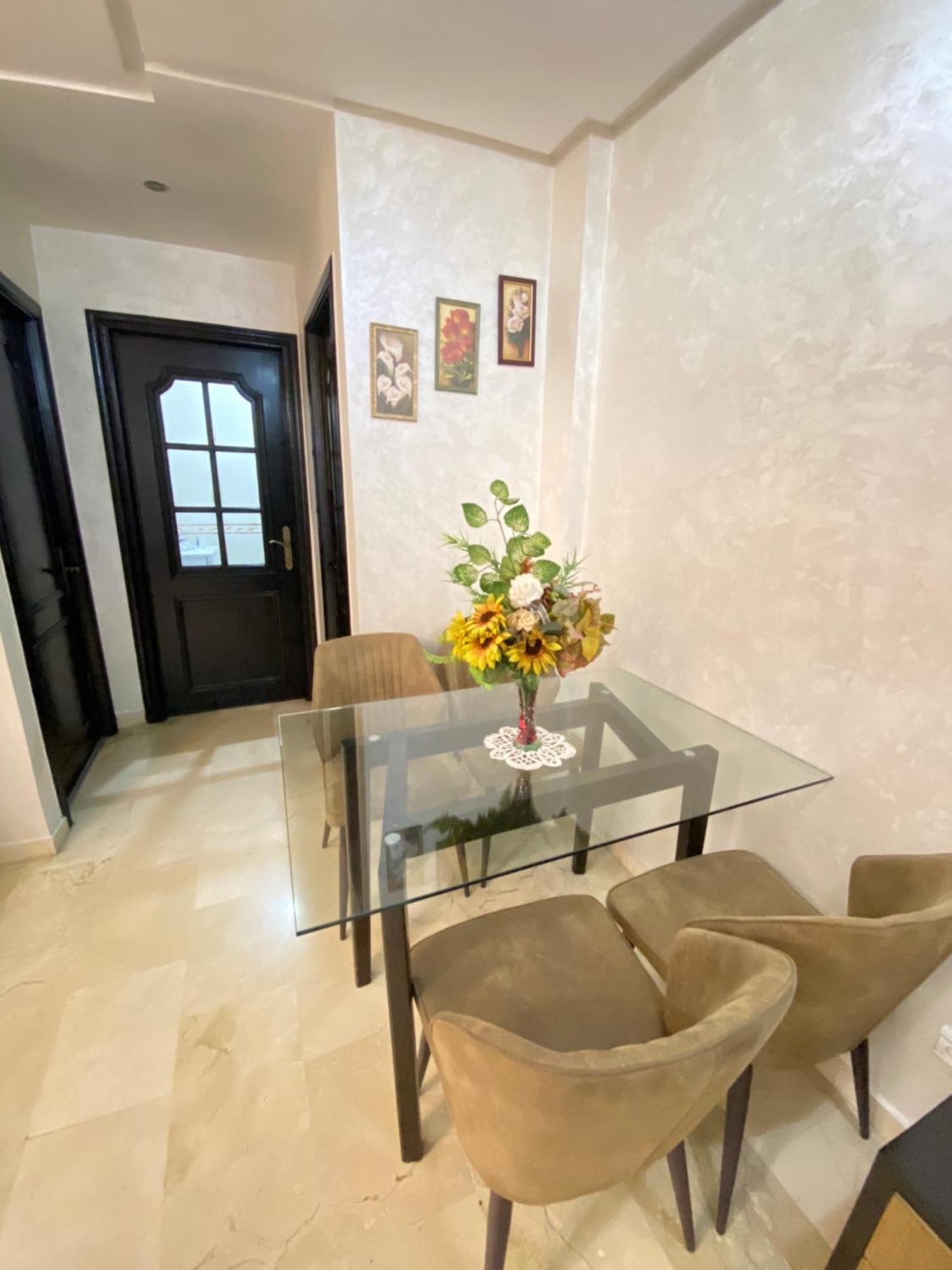Appartement De Lux Казабланка Екстериор снимка